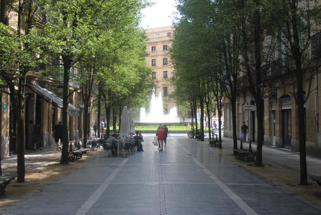 Pension Aristizabal San Sebastián Eksteriør billede